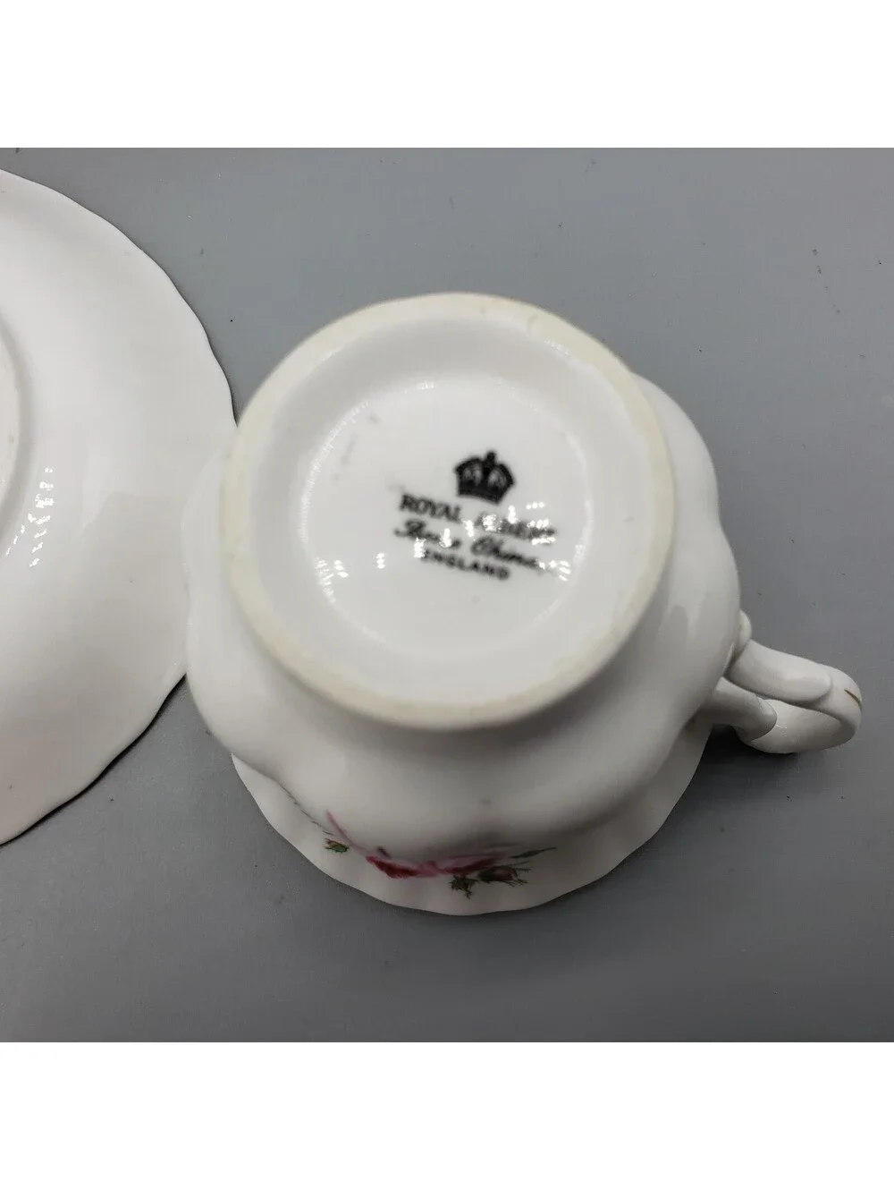 VTG Royal Albert Teacup & Saucer Pink Cabbage Roses Bone China England Gold
